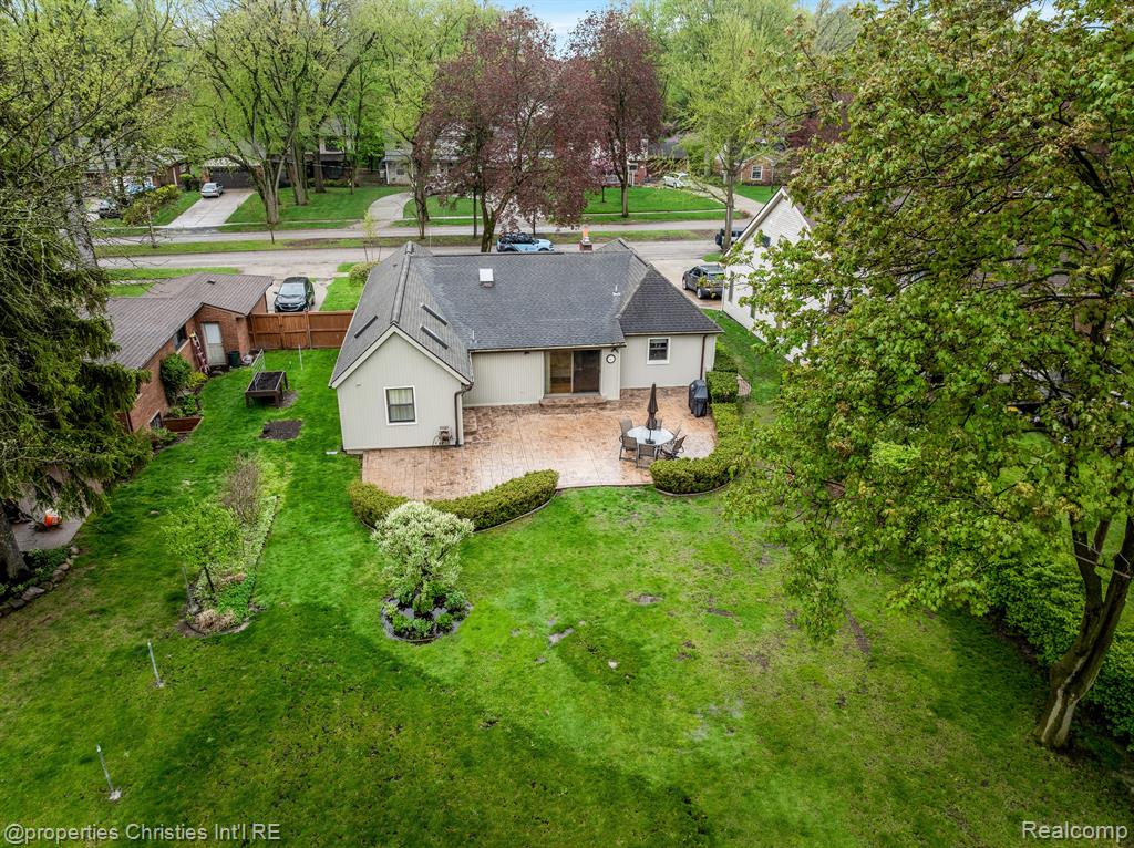 708 MOUNT VERNON Boulevard, Royal Oak, MI 48073 — Photo 9