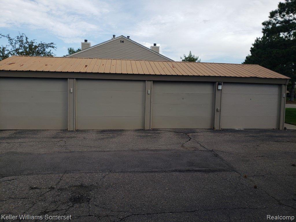 39975 CROSSWINDS, Novi, MI — Photo 7