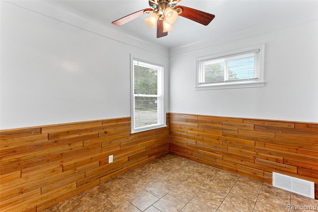 4501 Woodhall Street, Detroit, MI 48224 — Photo 8