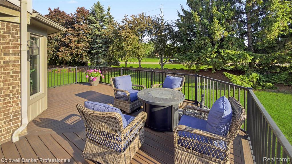 6400 Copper Creek Drive W, Washington, MI — Photo 54