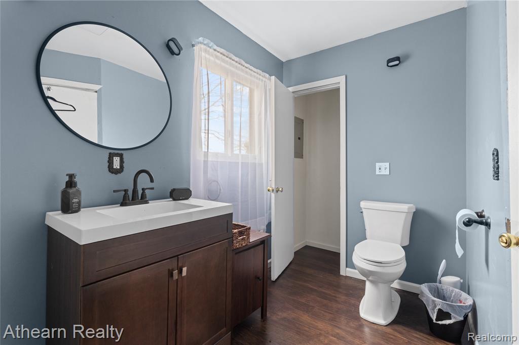 3375 Seymour Road, Swartz Creek, MI 48473 — Photo 13