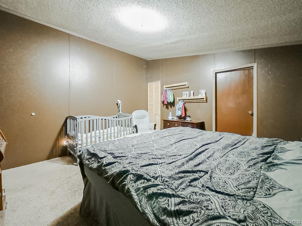 2015 Plum Street, Clarkston, MI 48348 — Photo 19