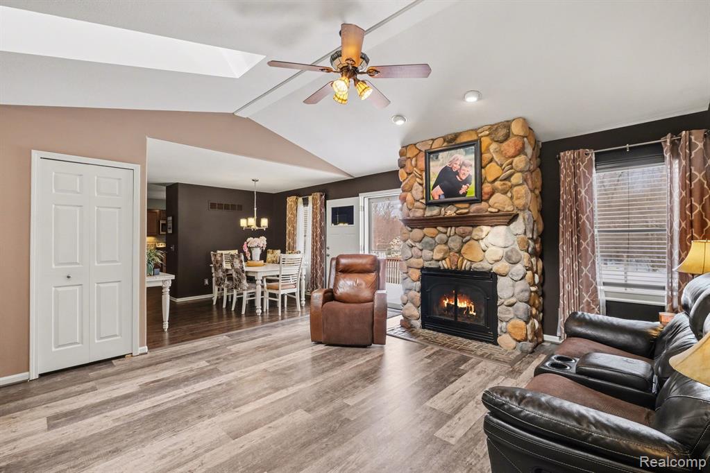 632 Mill Street, Fenton, MI 48430 — Photo 8