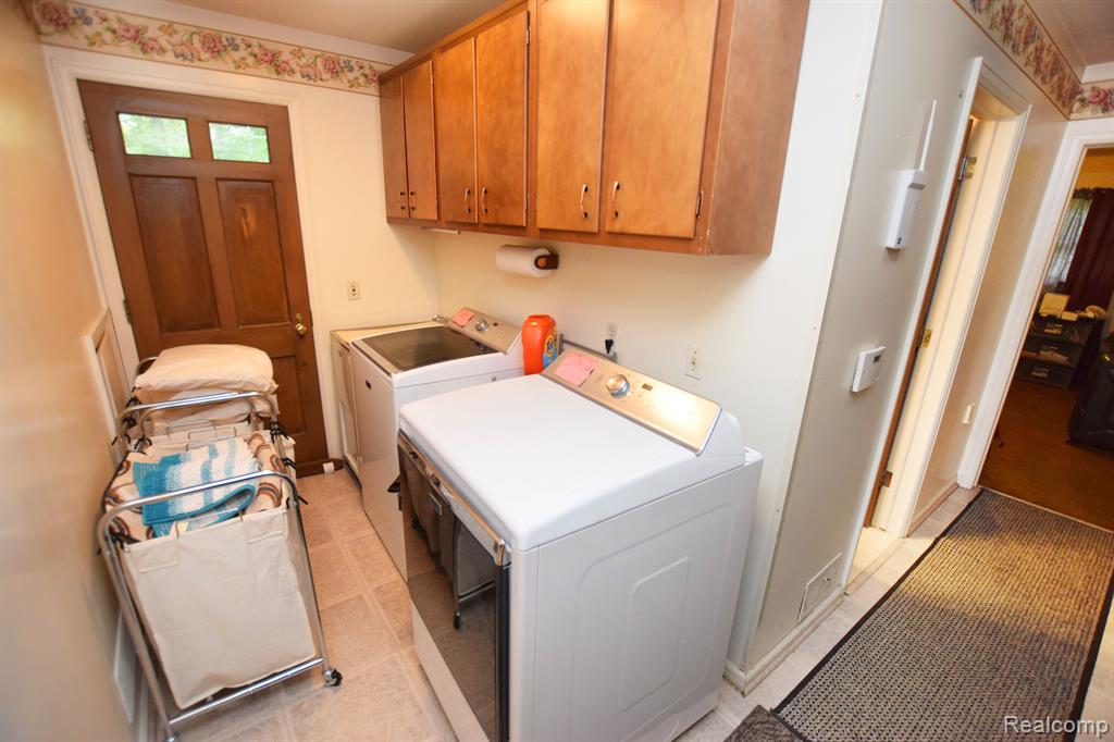 6196 SIERRA Pass, Flint, MI 48532 — Photo 15