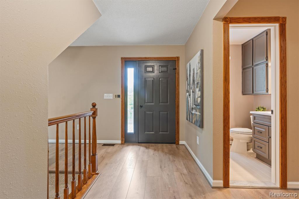 3325 Proctor Lane, Oakland, MI — Photo 10