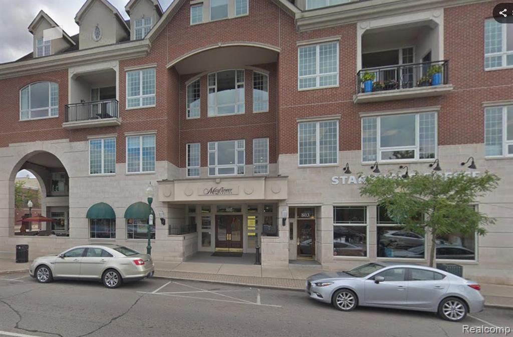 801 W Ann Arbor Trail, 306, Plymouth, MI 48170