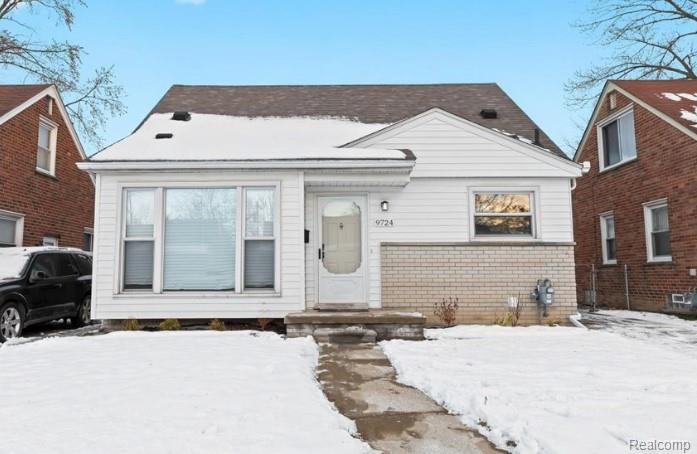 9724 Lenore, Redford, MI 48239 — front exterior
