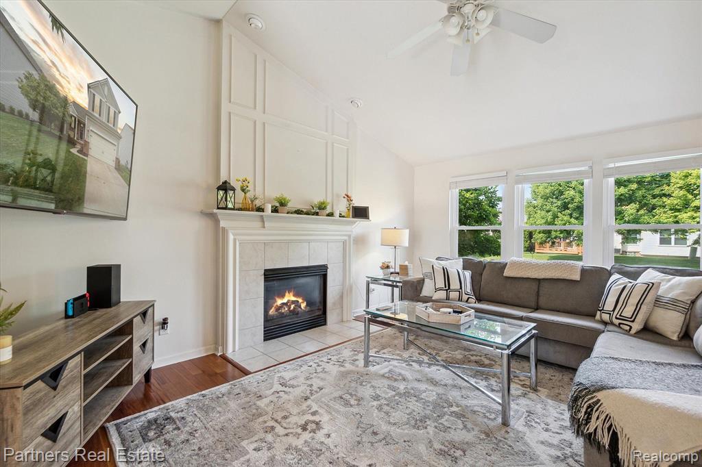 9955 W Avondale Circle, Ypsilanti, MI 48198 — Photo 9