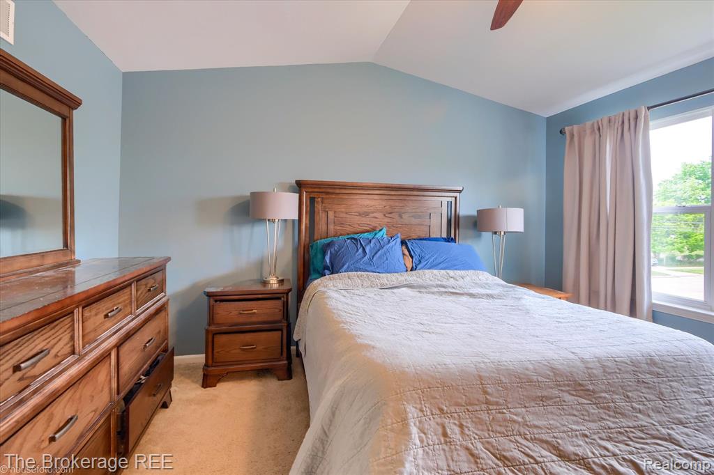 2880 Kipling Avenue, Berkley, MI 48072 — Photo 25