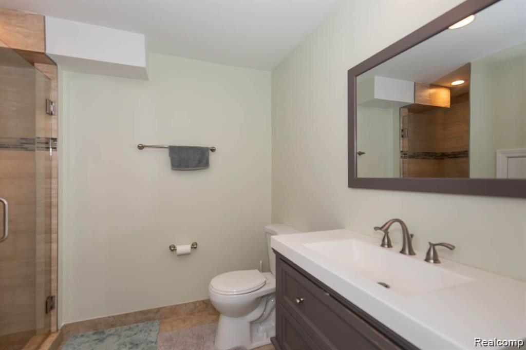 41578 Mitchell Road, Novi, MI — Photo 41
