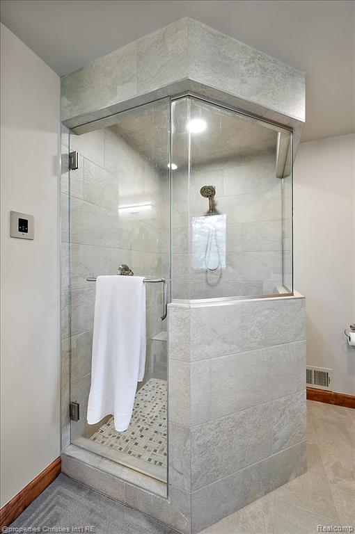 1071 Woodbridge Lane, Rochester, MI 48306 — Photo 29