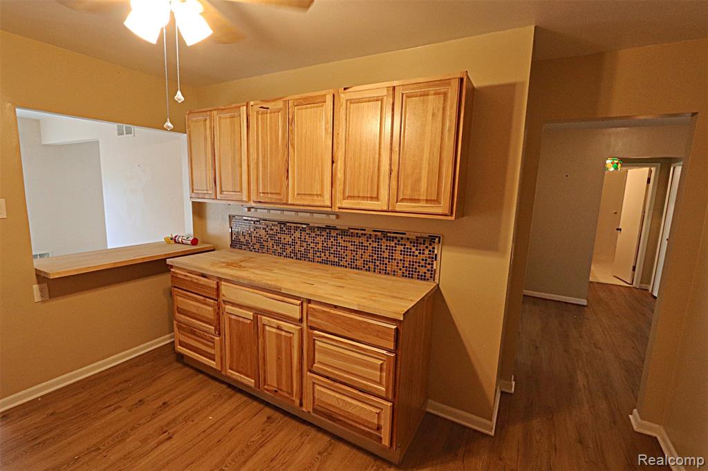 27654 E Echo Valley E Street, 232, Farmington Hills, MI 48334 — Photo 10