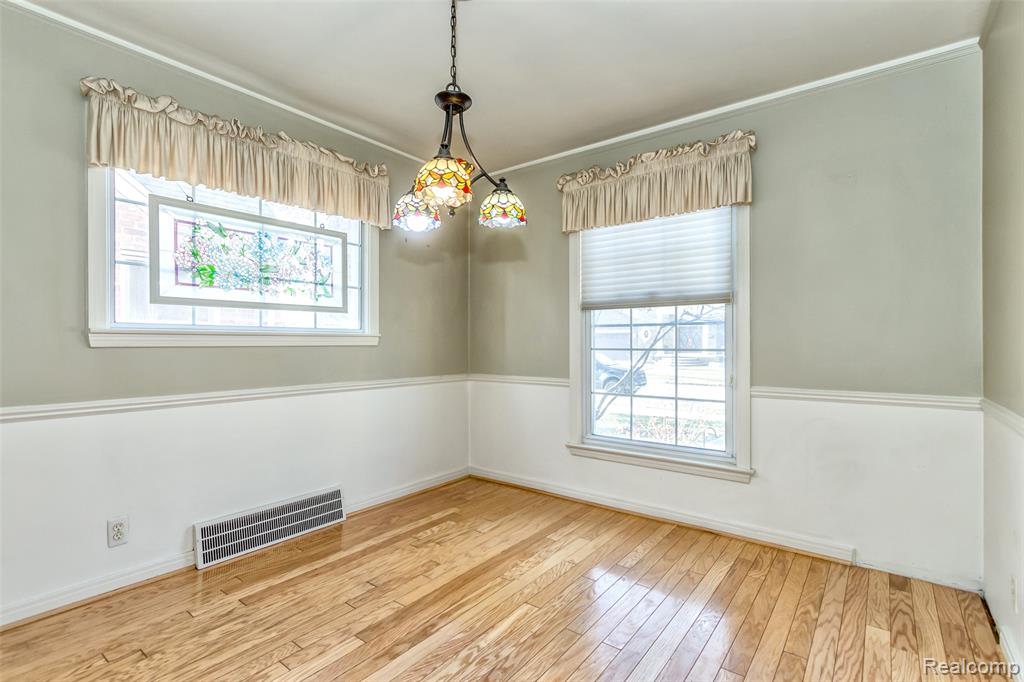 556 N Mildred Street, Dearborn, MI 48128 — Photo 10