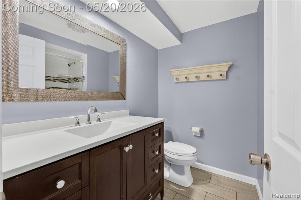 38010 John P Street, Clinton Twp, MI 48036 — Photo 28