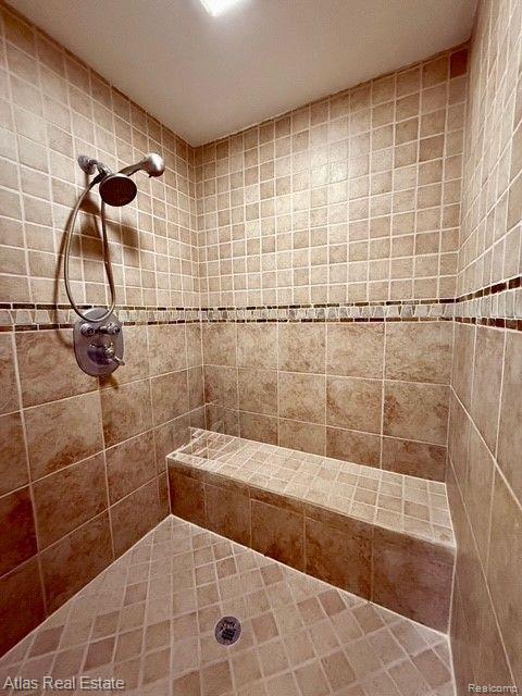 9010 GALE Road, Goodrich Vlg, MI — Photo 42