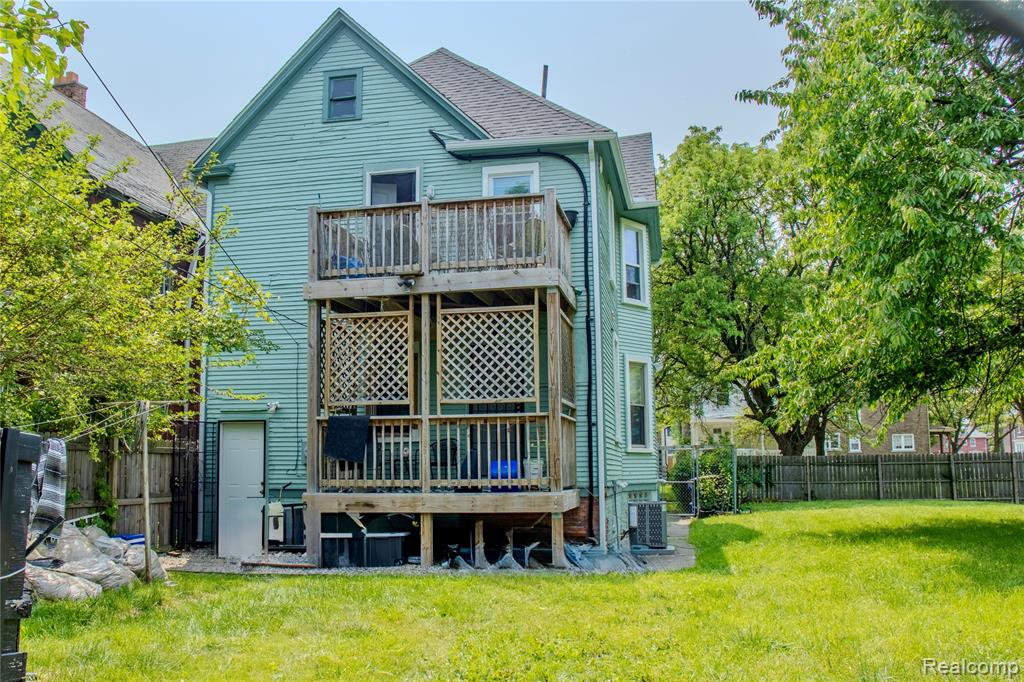 403 Mt Vernon Street, Detroit, MI 48202 — Photo 3