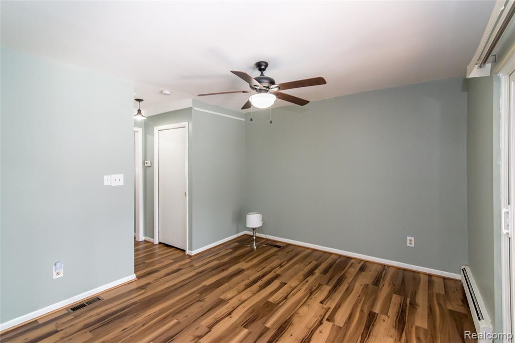 61047 Heritage Blvd, South Lyon, MI 48178 — Photo 17