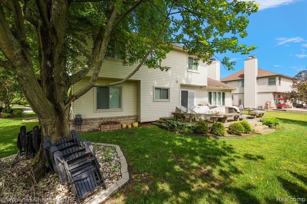 42683 Wimbleton Way, Novi, MI — Photo 42