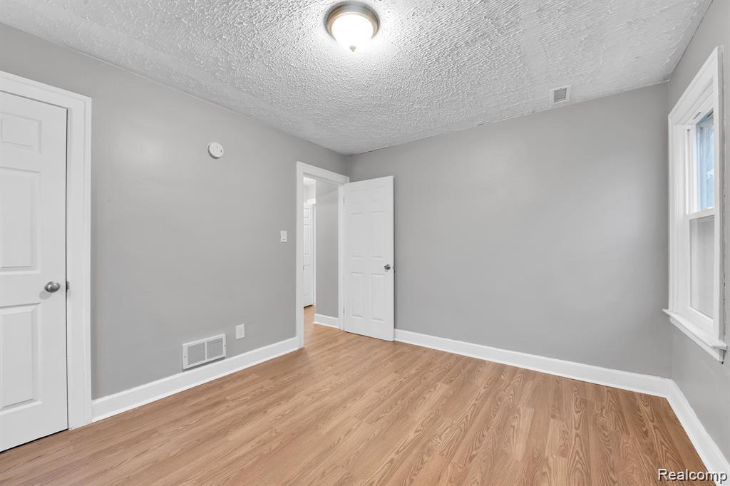 13924 Roselawn Street, Detroit, MI 48238 — Photo 12