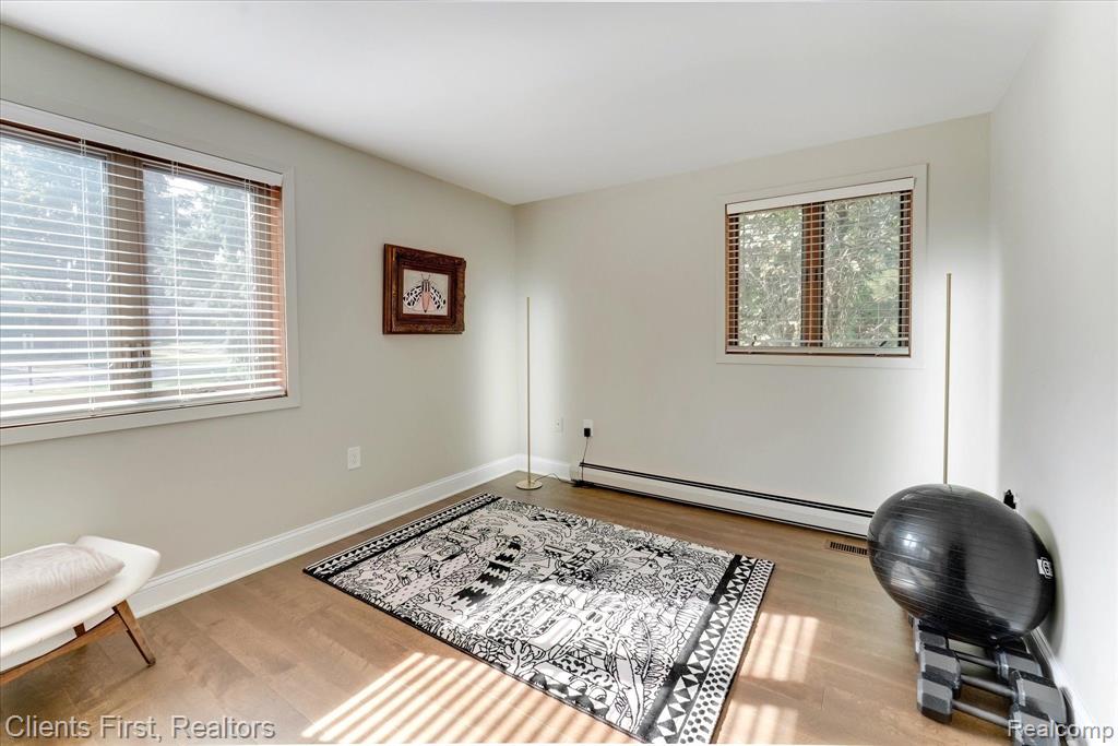 955 WOODLANE Drive, 12, Rochester Hills, MI 48307 — Photo 24