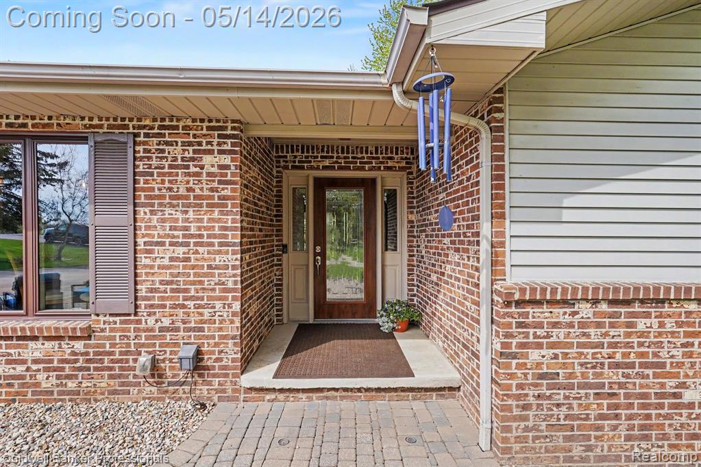 593 Deanna Drive, Lapeer, MI 48446 — Photo 6