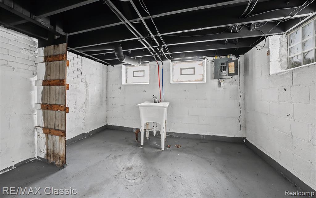 16127 Birwood Street, Detroit, MI 48221 — Photo 29