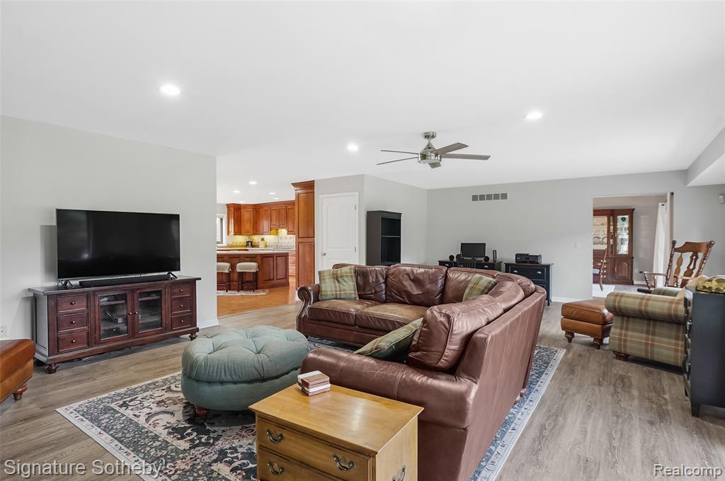 840 Eager Road, Howell, MI 48843 — Photo 25