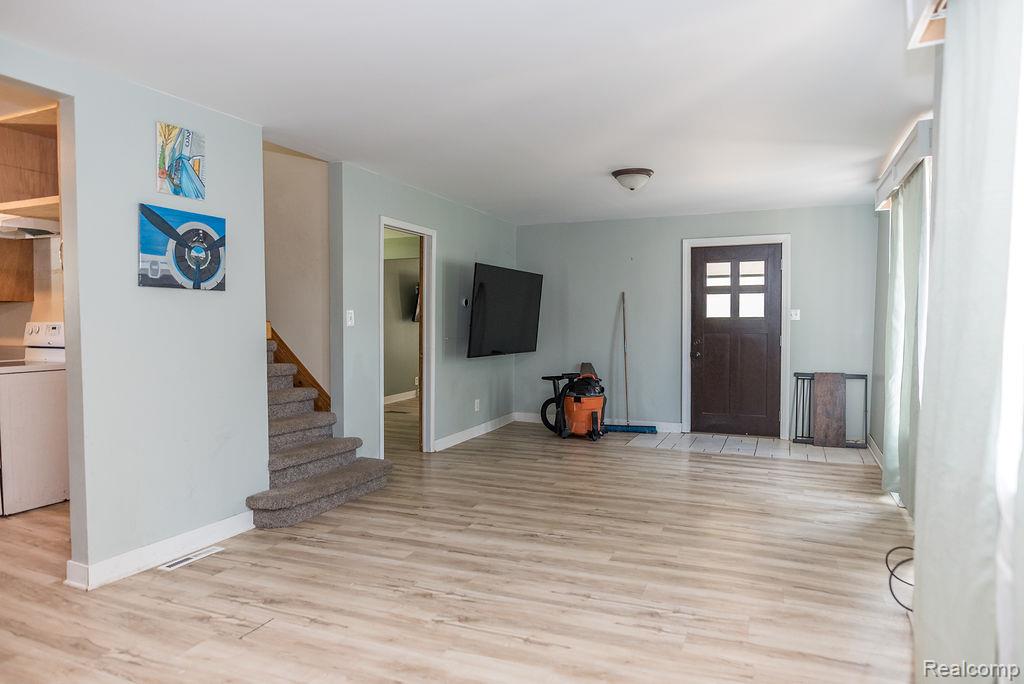923 Stone Street, Port Huron, MI 48060 — Photo 6