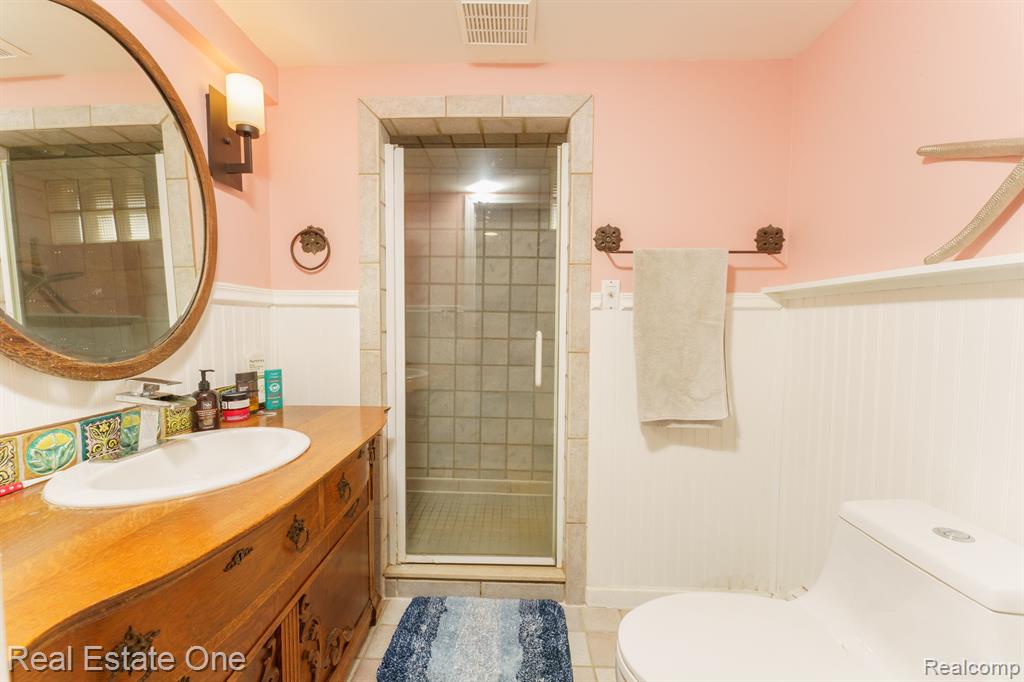 6340 SPORNY Drive, Brighton, MI 48116 — Photo 31