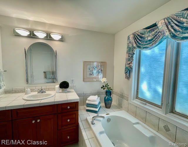 15428 WINCHESTER Drive, Plymouth, MI 48170 — Photo 16