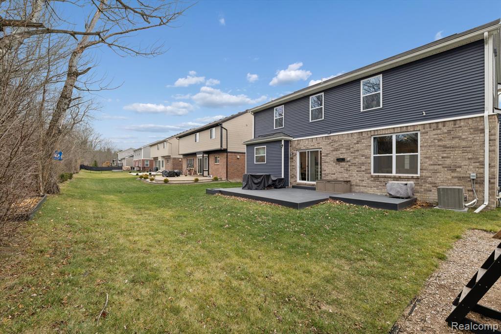 48138 Manhattan Drive, Macomb, MI 48042 — Photo 49