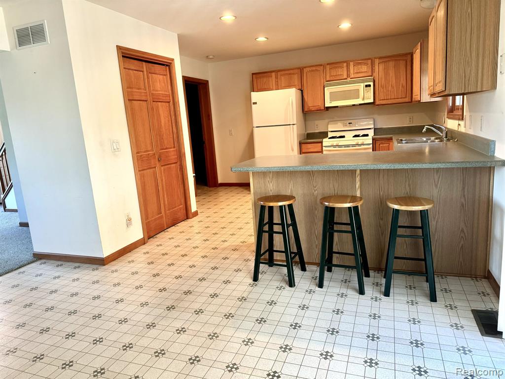 155 WALES RIDGE Road, Wales, MI — Photo 8