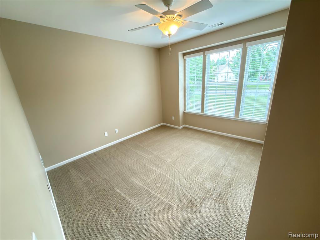 24600 Grand Traverse Avenue, Flat Rock, MI 48134 — Photo 22