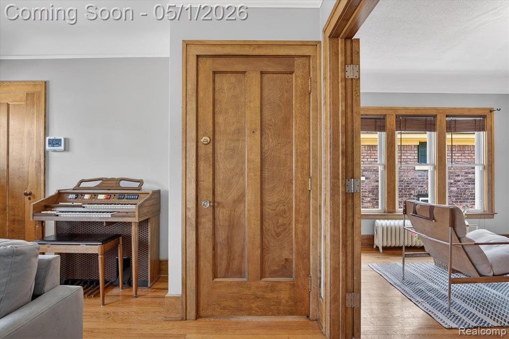 925 Nottingham, Grosse Pointe Park, MI 48230 — Photo 17
