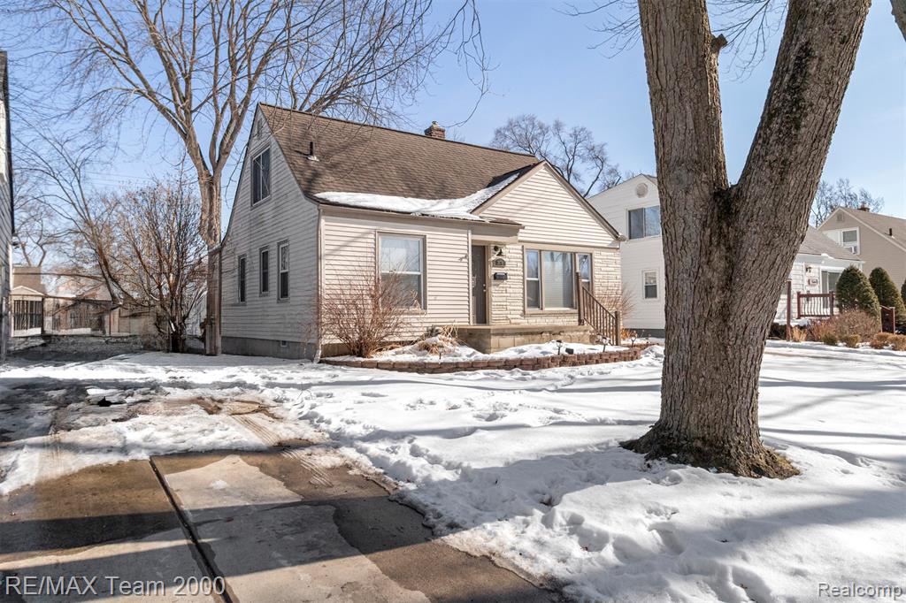 2076 Thomas Avenue, Berkley, MI 48072 — Photo 59