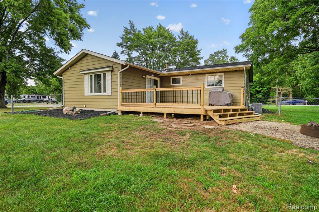 5355 N Seymour Road, Flushing, MI 48433 — Photo 43