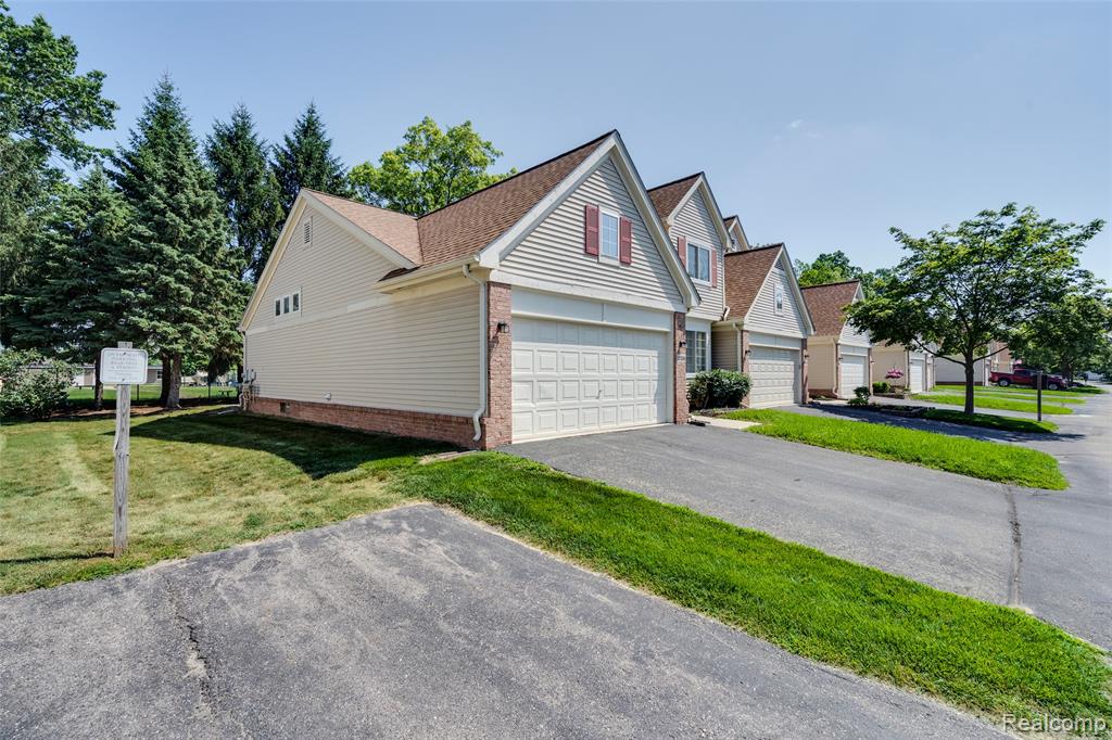 37306 Amhurst Drive, Westland, MI — Photo 3