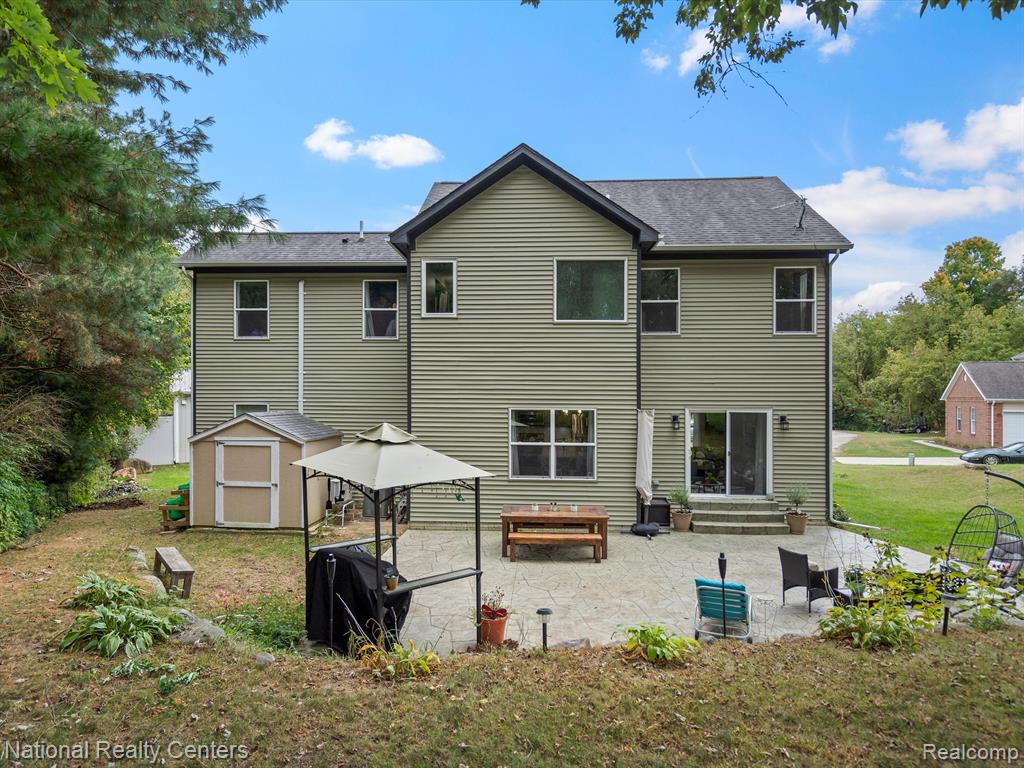 628 EVAN Court, Lake Orion, MI 48362 — Photo 40