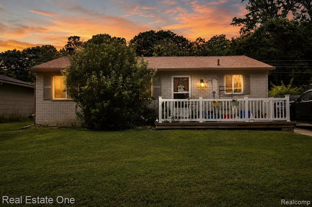 15404 Colbert Street, Romulus, MI 48174