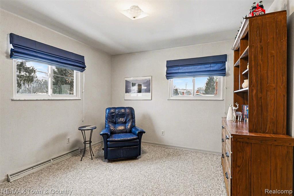 426 Bellewood Drive, Flushing, MI 48433 — Photo 18