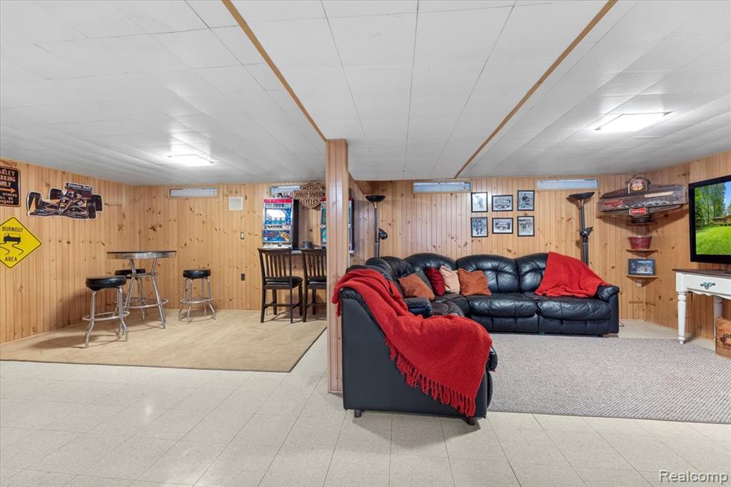 8848 Caroline Street, Taylor, MI 48180 — Photo 26