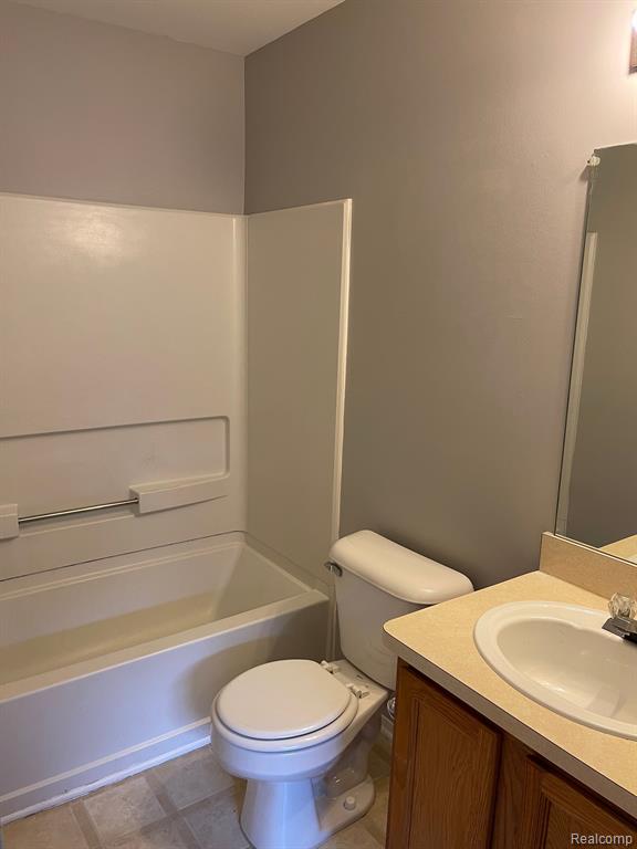 23380 GRAYSON Drive, Southfield, MI 48075 — Photo 11