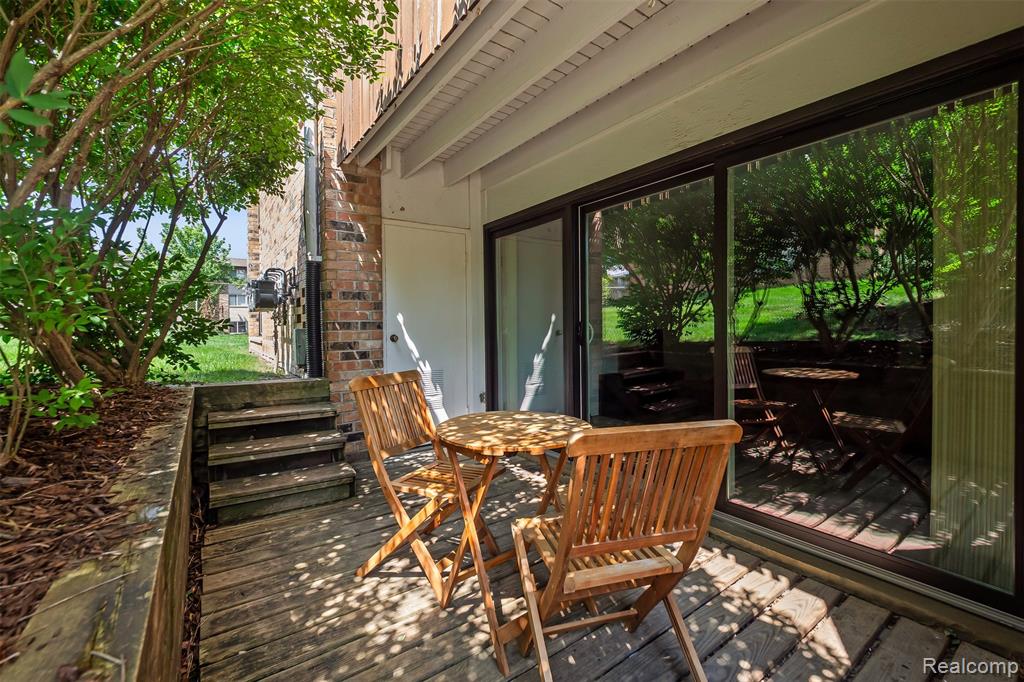 1255 S Maple Road, 101, Ann Arbor, MI 48103 — Photo 17