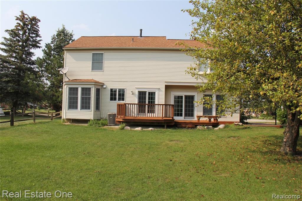 44777 SALTZ Road, Canton, MI 48187 — Photo 6