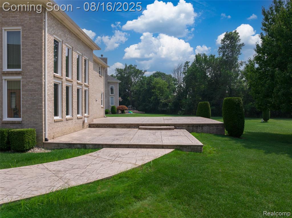 43281 Chester Drive, Sterling Heights, MI 48314 — Photo 6