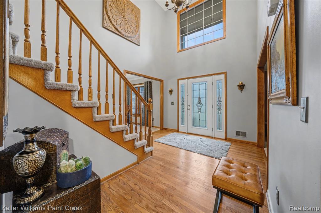 247 Glenmoor Drive S, Rochester, MI 48307 — Photo 8