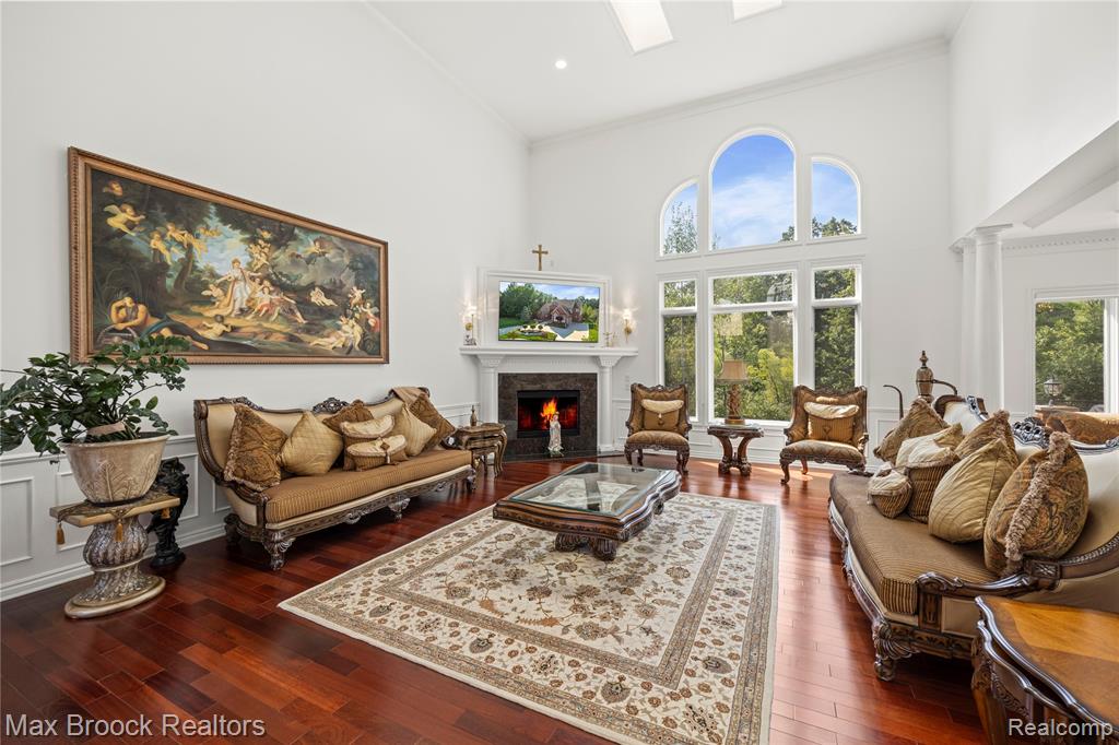 5679 Branford Drive, West Bloomfield, MI — Photo 10