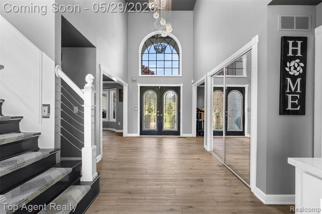 43912 Trillium Drive, Sterling Heights, MI 48314 — Photo 4