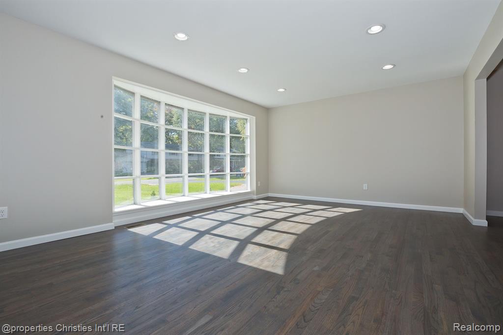 5582 NORTHCOTE, West Bloomfield, MI — Photo 85