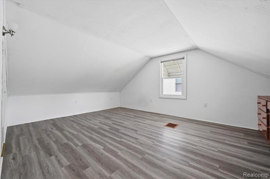 16069 Fairmount Drive, Detroit, MI 48205 — Photo 15